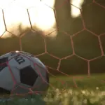 Drama, sene udligninger og solide udesejre: National League runde 6 samlet på ét sted