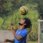 Dramatik til sidste fløjt: Sene scoringer, små marginaler og tætte opgør i Championship – runde 24