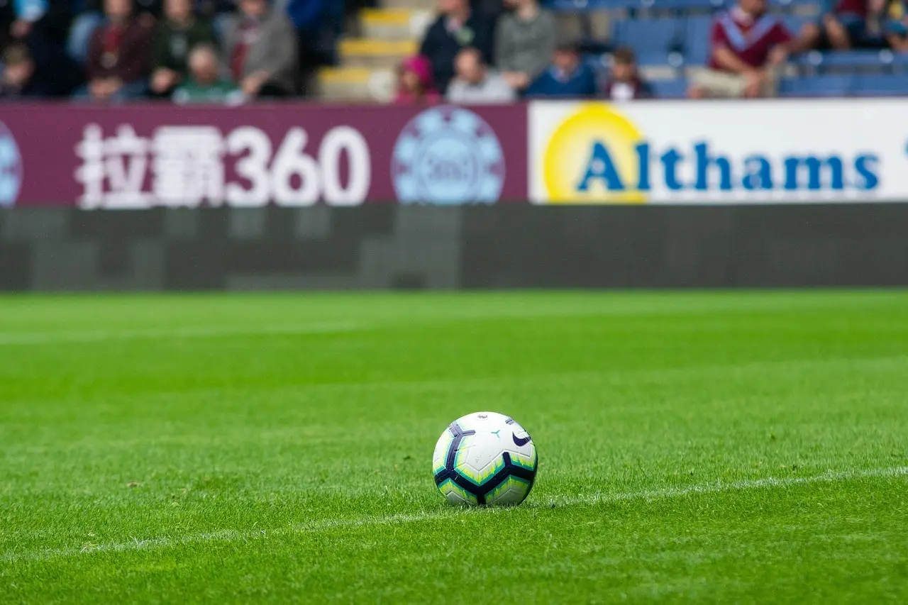 Fra holdnyt til liveodds: Det skal du holde øje med før en Premier League-kamp
