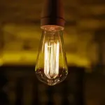 Hvordan er vejret i Manchester i marts måned?