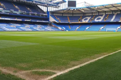 League One runde 20: Sene afgørelser, comebacks og målrige opgør – hele runden samlet her