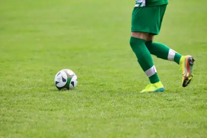 League One runde 23: klare udladninger, sene udligninger og en udvisning prægede årets sidste spillerunde