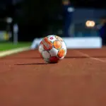 Sene straffespark, udligninger i overtiden og et hattrick: National League runde 27 leverede alt